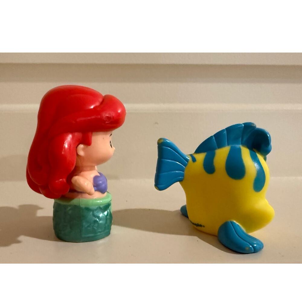 Fisher-Price Little People figurines Disney Princess Ariel Fish Flounder Chunky - Picture 2 of 7